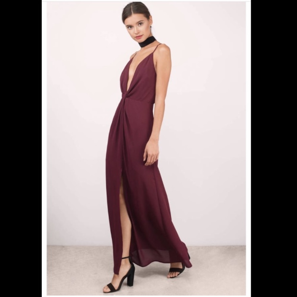 Low neck open back dress